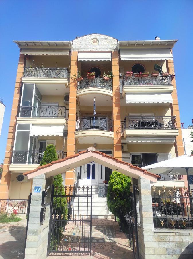 Ki & Ki Apartment 2, New Michaniona Exterior photo